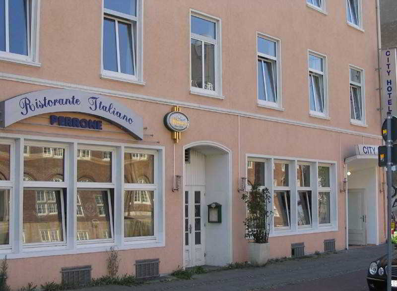 City Hotel BRE Exterior foto